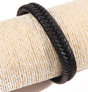 Leather bracelet braid black varia III