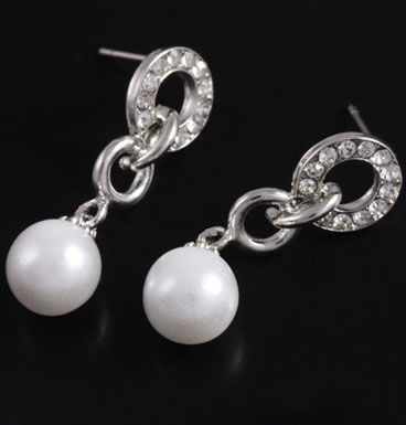 Earrings Pearly ball and chain