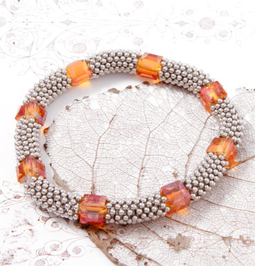 Bracelet Porky Pine and Squared Crystals