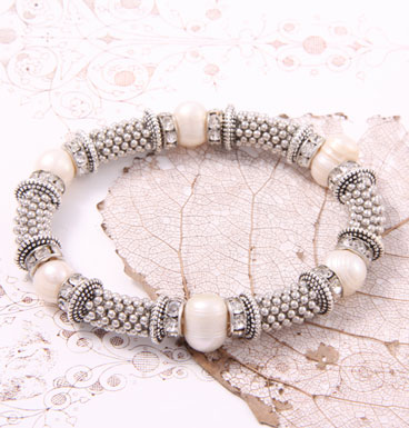 Armband Porky Pine and Sweet water Pearl