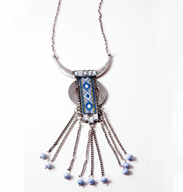 Necklace Tassle Tangle