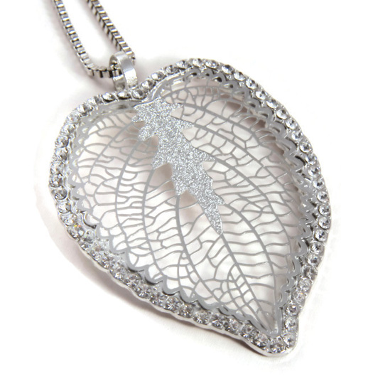 Necklace Big leaf and strass