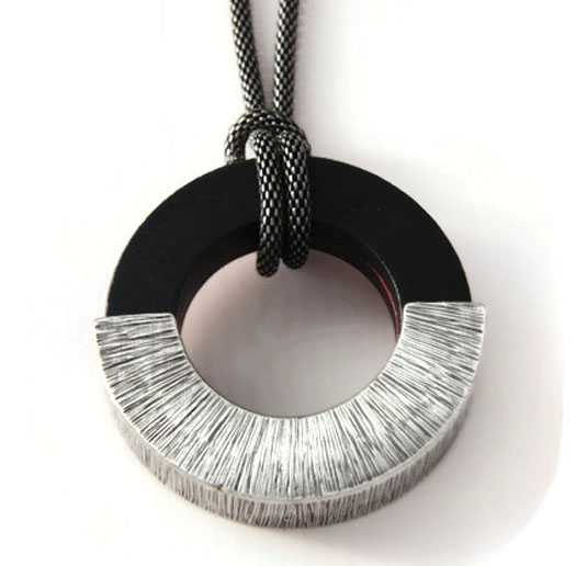 Necklace Circular