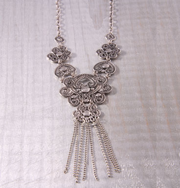 Necklace Flores