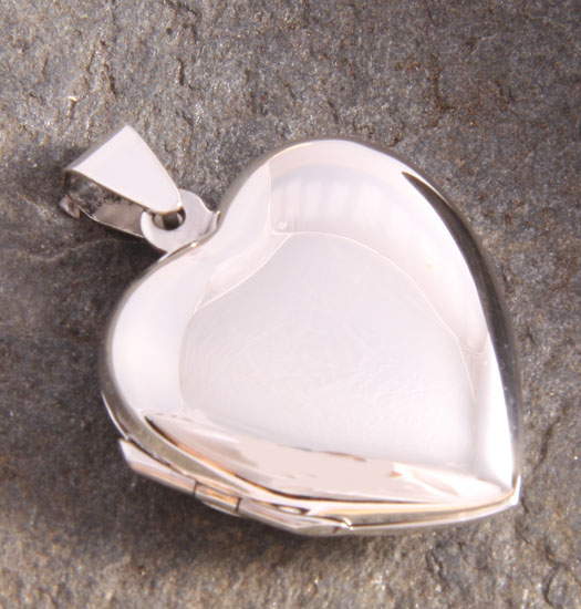 Silver Medaillon Heart Plain