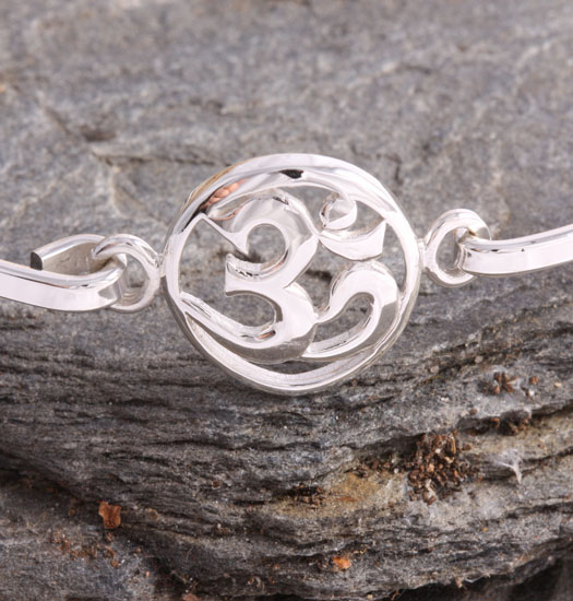 Fine Silver Bracelet Ohm